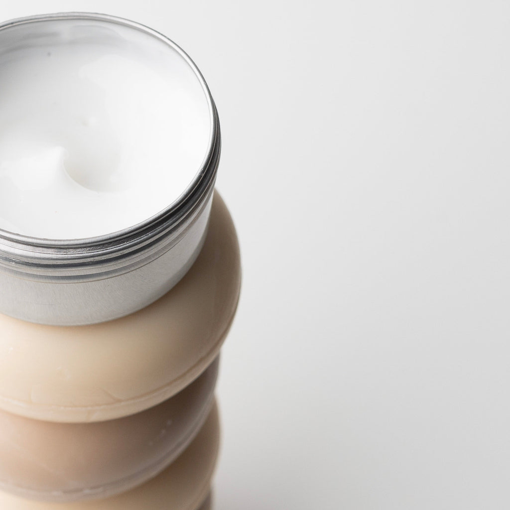 Savons et crèmes au lait de chèvre, les alliés des peaux sensibles et à problèmes.